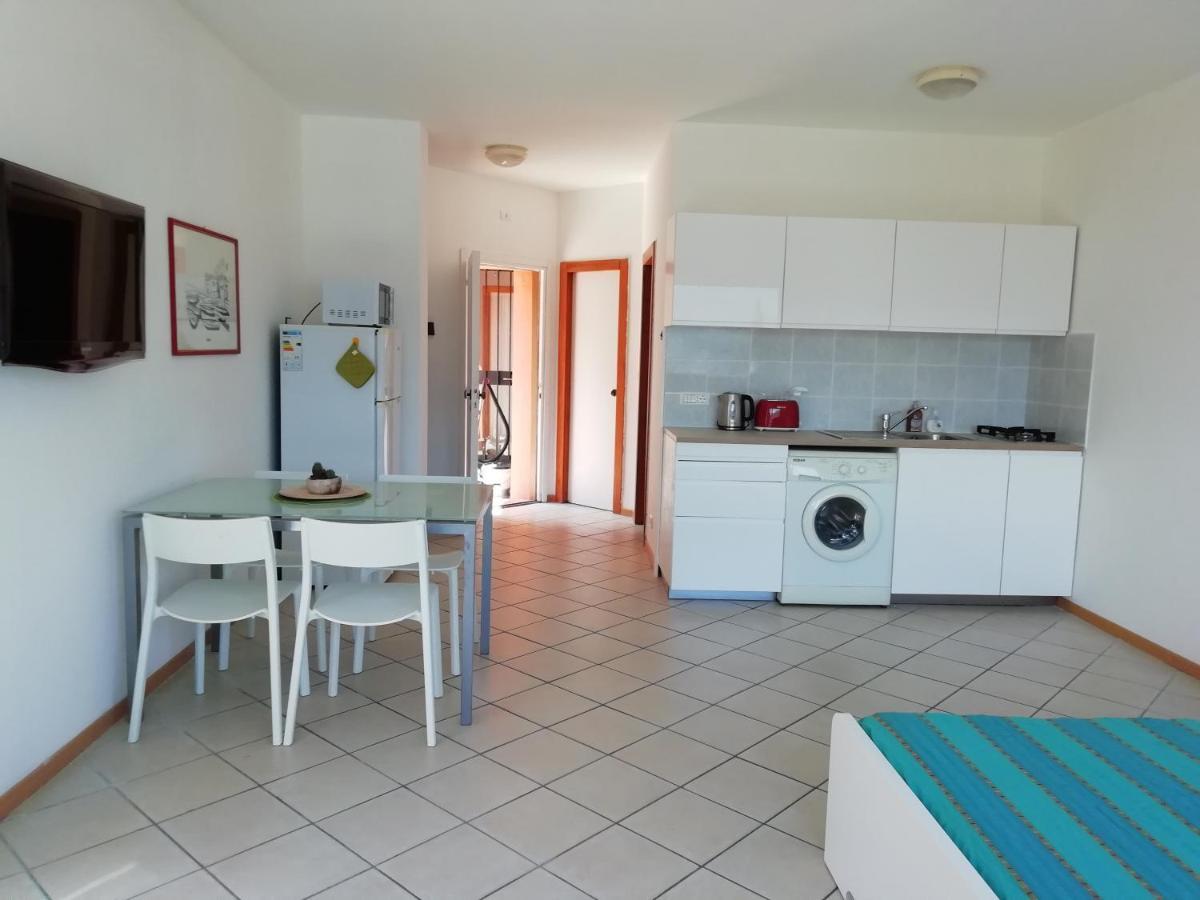 Lake & Castle View Apartment Riva del Garda Exterior foto